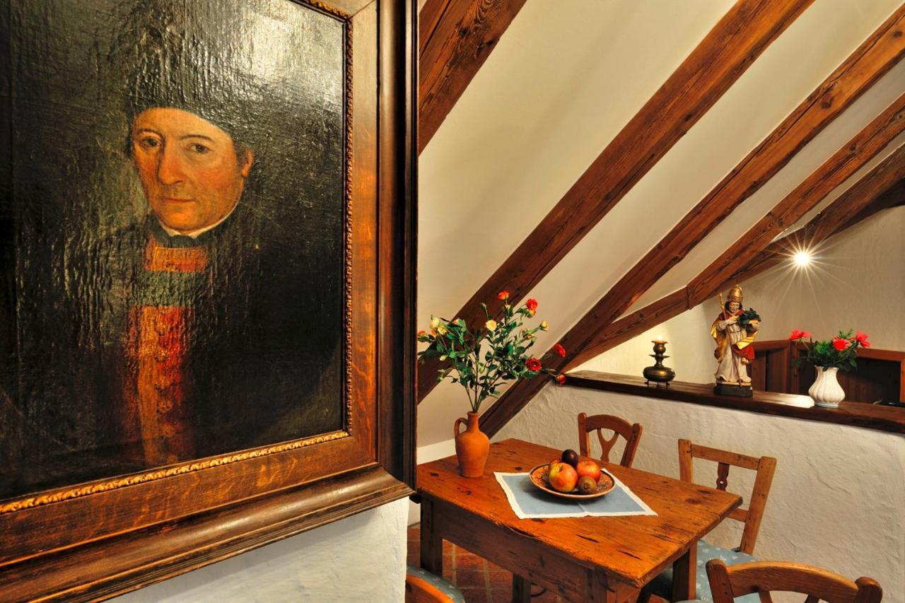 Herberge An Der Nikolauszeche プルバッハ・アム・ノイジードラーゼー 部屋 写真